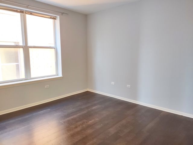 3506 S State Street 308, Chicago, IL 60609