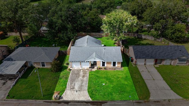 5406 Hazel Street, Baytown, TX 77521