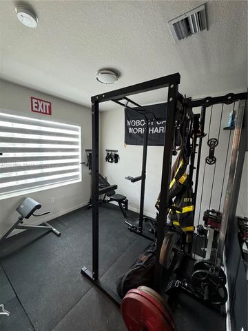 1009 NW 4th Ter 0, Florida City, FL 33034