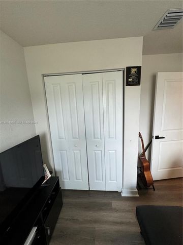 1009 NW 4th Ter 0, Florida City, FL 33034