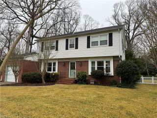 3716 S Queensgrove CIR, Virginia Beach, VA 23452