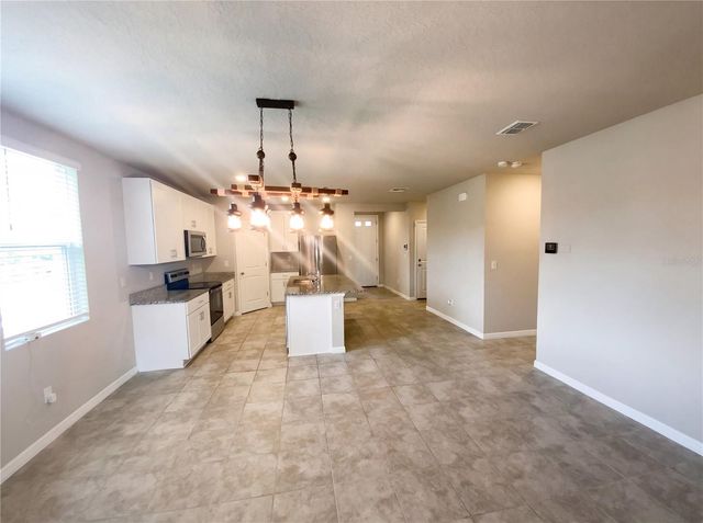 3082 FORREST PLUM COURT, Zephyrhills, FL 33540