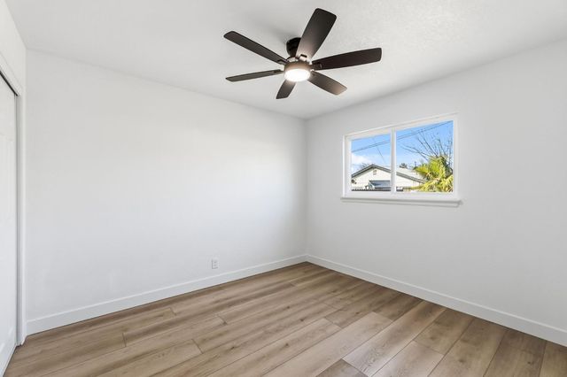 2625 E Sussex Way, Fresno, CA 93726