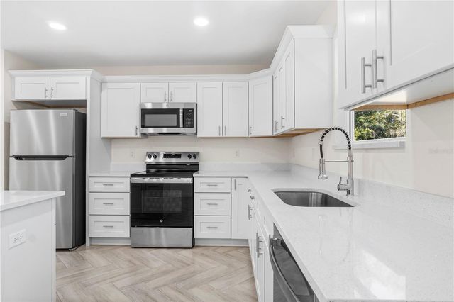 14173 SE 41ST TERRACE, Summerfield, FL 34491