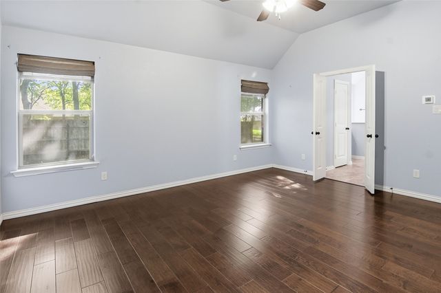 106 Elm Crest Court, Weatherford, TX 76087
