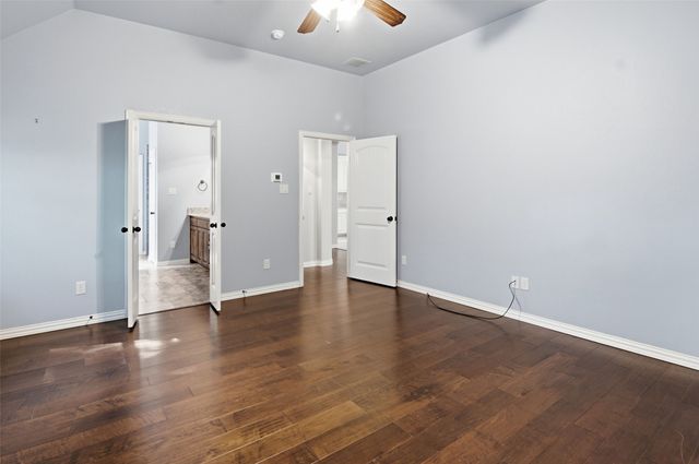 106 Elm Crest Court, Weatherford, TX 76087