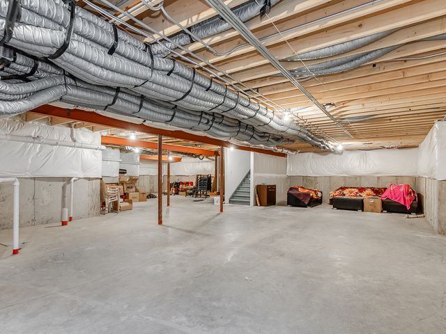 2552 Weatherbee Lane, Naperville, IL 60563