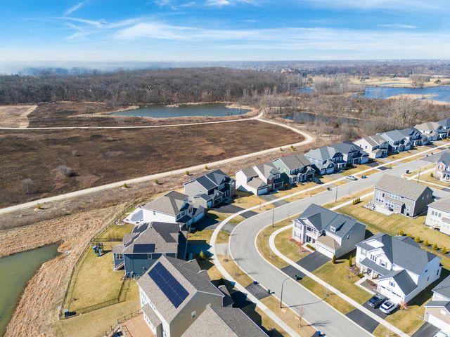 2552 Weatherbee Lane, Naperville, IL 60563