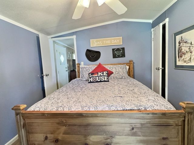 2334 Sanbar Road 86, Possum Kingdom Lake, TX 76449