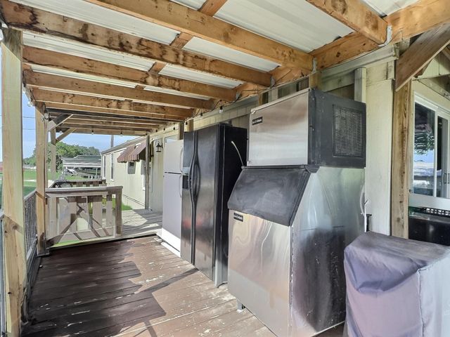 2334 Sanbar Road 86, Possum Kingdom Lake, TX 76449