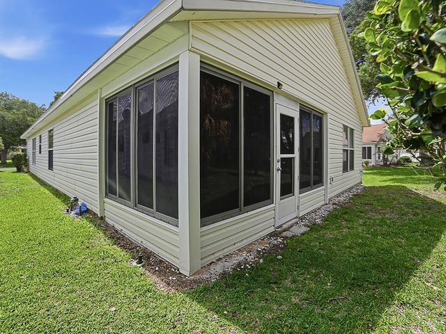 25114 CRANES ROOST CIRCLE, Leesburg, FL 34748