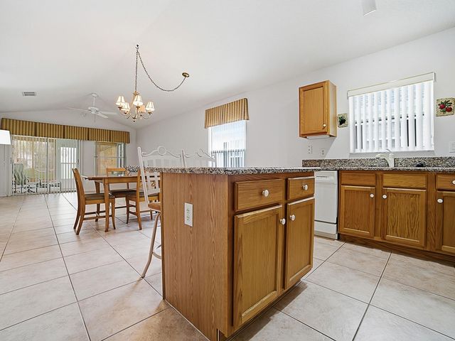 25114 CRANES ROOST CIRCLE, Leesburg, FL 34748