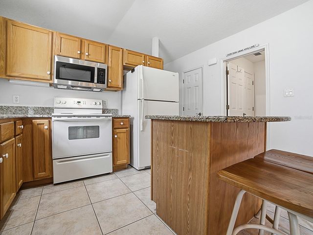 25114 CRANES ROOST CIRCLE, Leesburg, FL 34748