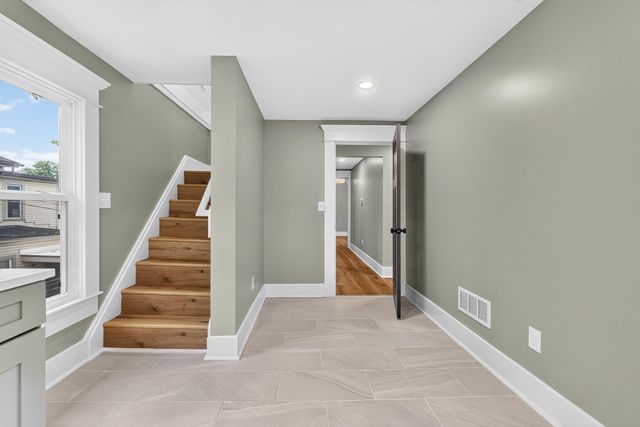 240 N Washington Street, Delaware, OH 43015