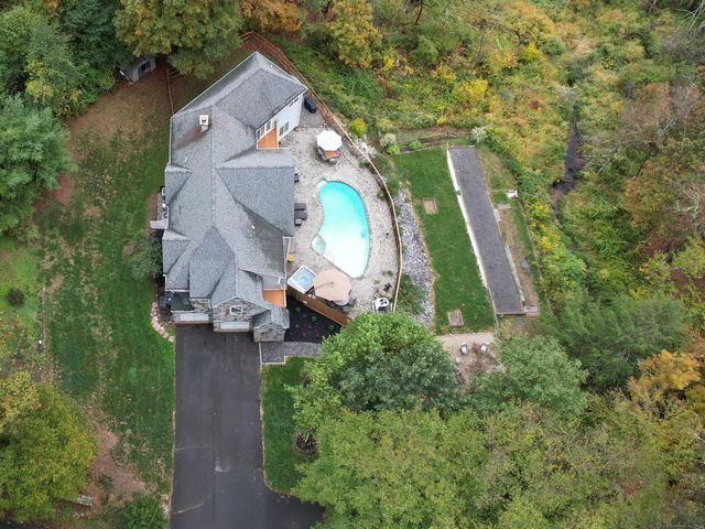55 Butternut Lane, Watertown, CT 06795