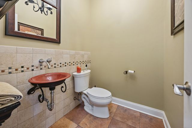 55 Butternut Lane, Watertown, CT 06795