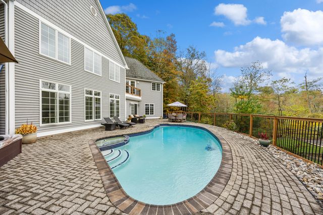 55 Butternut Lane, Watertown, CT 06795