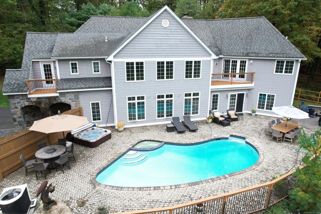 55 Butternut Lane, Watertown, CT 06795