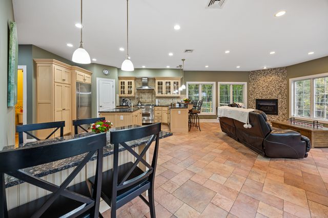 55 Butternut Lane, Watertown, CT 06795