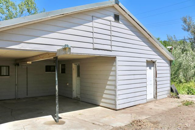 123 Ithaca, Caldwell, ID 83605