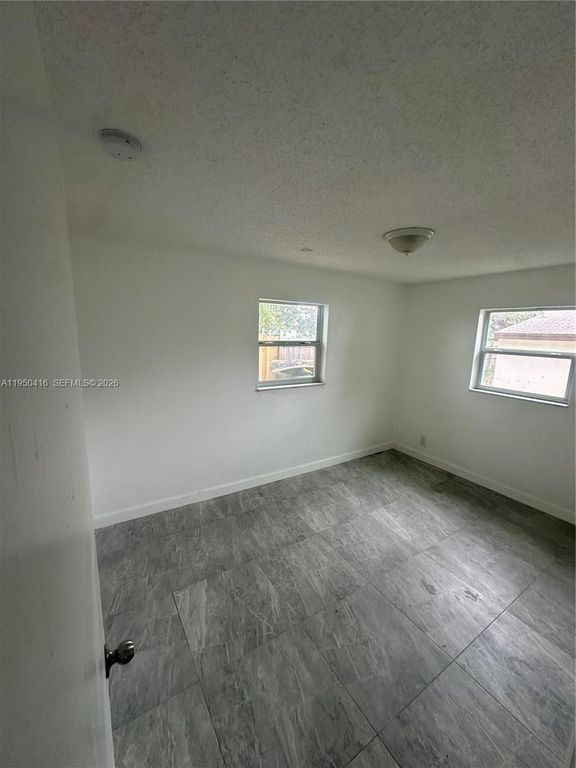 151 W 11th St 1, Riviera Beach, FL 33404