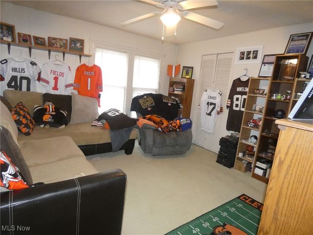 901 N 6th Street, Cambridge, OH 43725