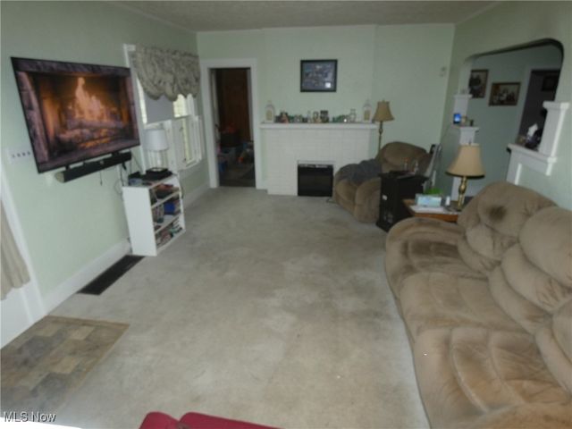 901 N 6th Street, Cambridge, OH 43725