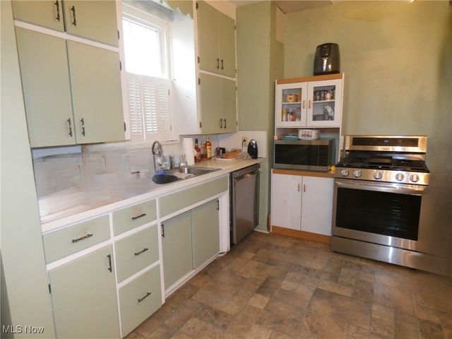 901 N 6th Street, Cambridge, OH 43725