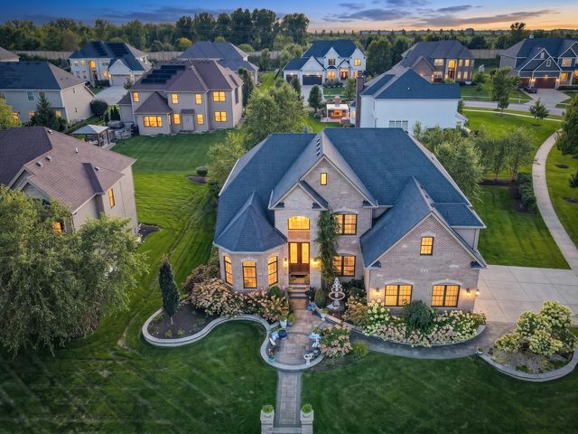 4503 Sassafras Lane, Naperville, IL 60564