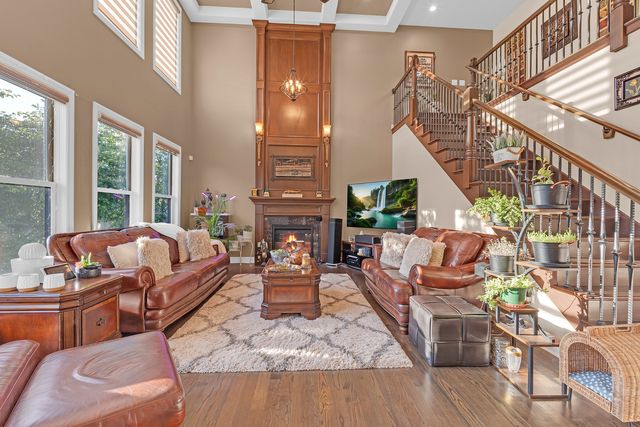 4503 Sassafras Lane, Naperville, IL 60564
