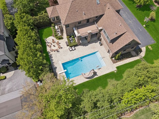 5615 Childs Avenue, Hinsdale, IL 60521