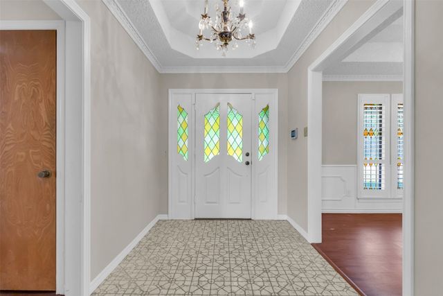 1406 Clover Hill Road, Mansfield, TX 76063