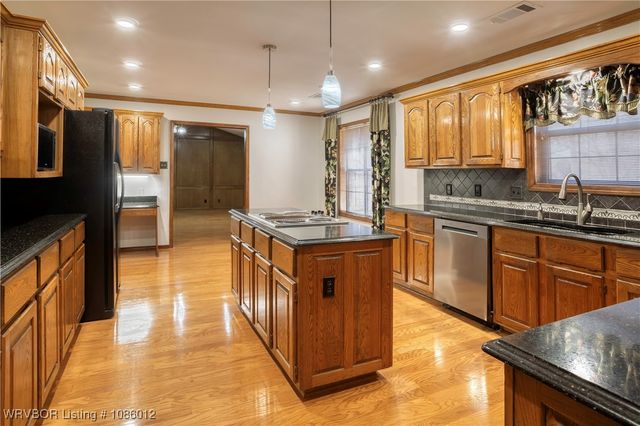 10412 Stoneleige Street, Fort Smith, AR 72908