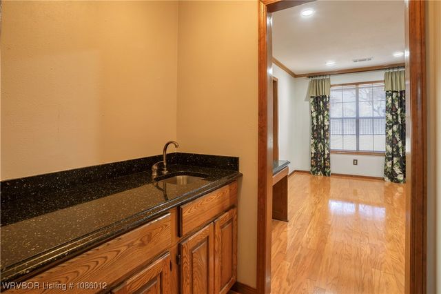 10412 Stoneleige Street, Fort Smith, AR 72908