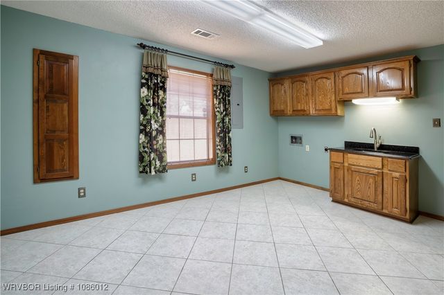 10412 Stoneleige Street, Fort Smith, AR 72908