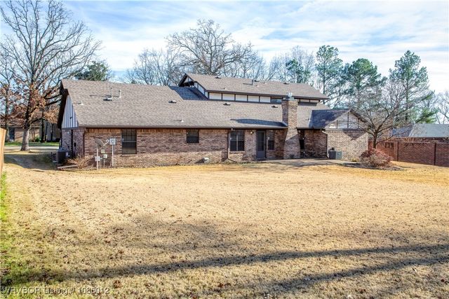 10412 Stoneleige Street, Fort Smith, AR 72908