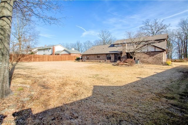 10412 Stoneleige Street, Fort Smith, AR 72908