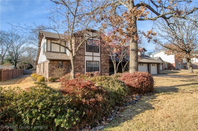 10412 Stoneleige Street, Fort Smith, AR 72908