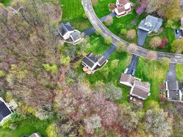 6140 Blue Heron Drive, Genoa Township, MI 48843