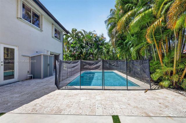 18198 NW 61st Ct, Hialeah, FL 33015