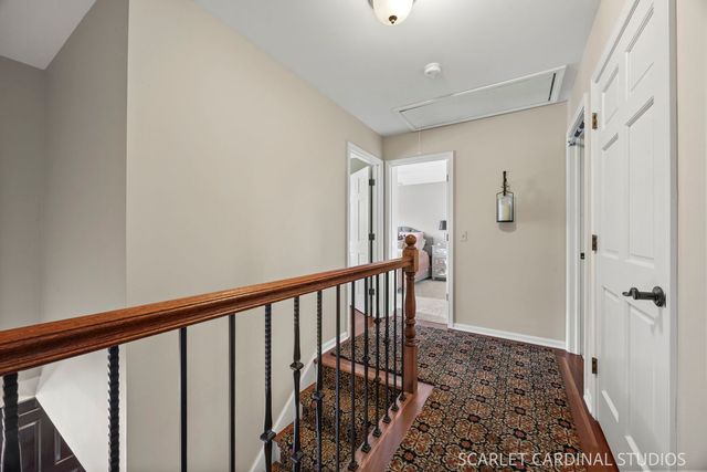 85 Claremont Drive, Naperville, IL 60540