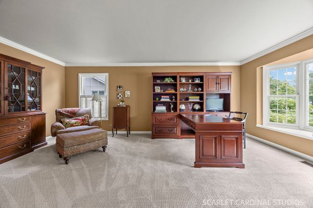 85 Claremont Drive, Naperville, IL 60540
