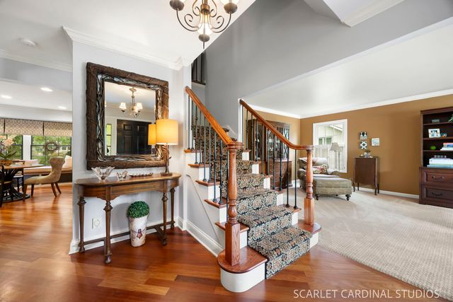 85 Claremont Drive, Naperville, IL 60540