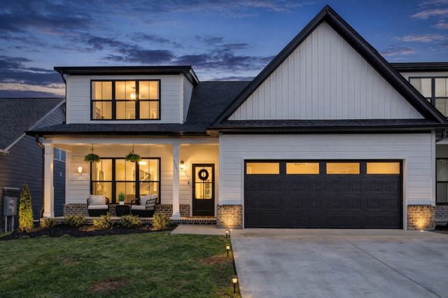 1097 Malinda Ln, Greenbrier, TN 37073