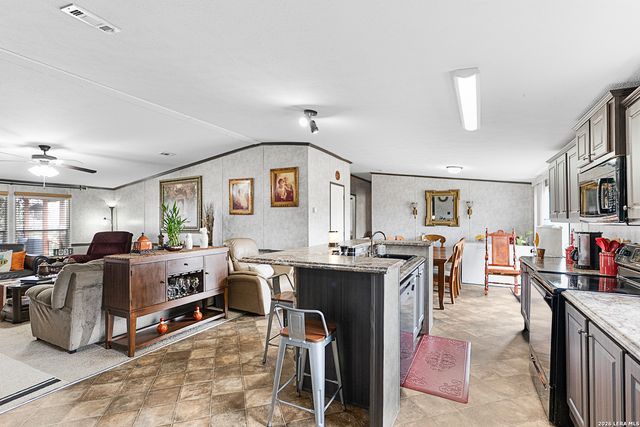 13105 stuart, San Antonio, TX 78263