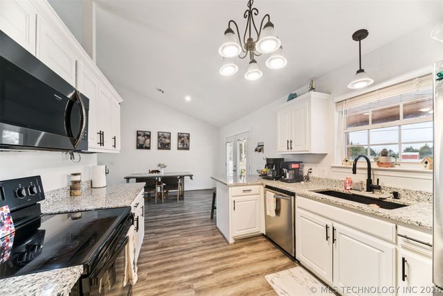 4302 W Highland Park Drive, Cleveland, OK 74020