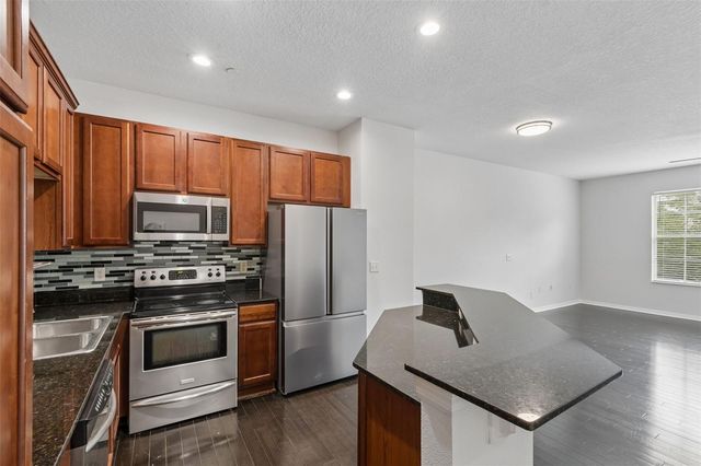 1311 SALEM ORCHARD LANE, Brandon, FL 33511