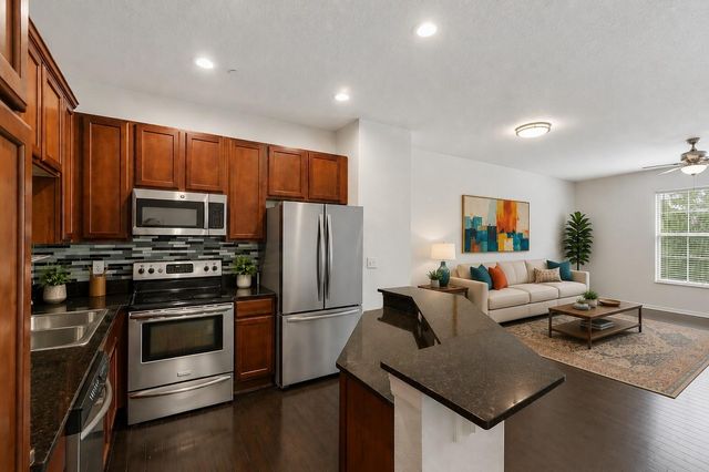 1311 SALEM ORCHARD LANE, Brandon, FL 33511