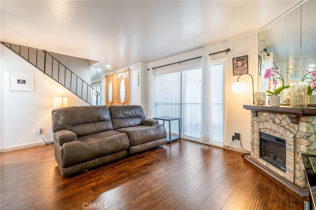 8633 Balboa Boulevard 29, Northridge, CA 91325