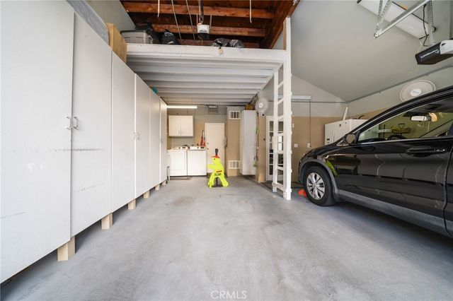 8633 Balboa Boulevard 29, Northridge, CA 91325